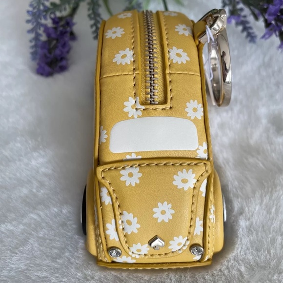New Kate Spade Beep Beep Yellow VW Daisy Car Coin Purse Bag Charm Key chain - Picture 4 of 9